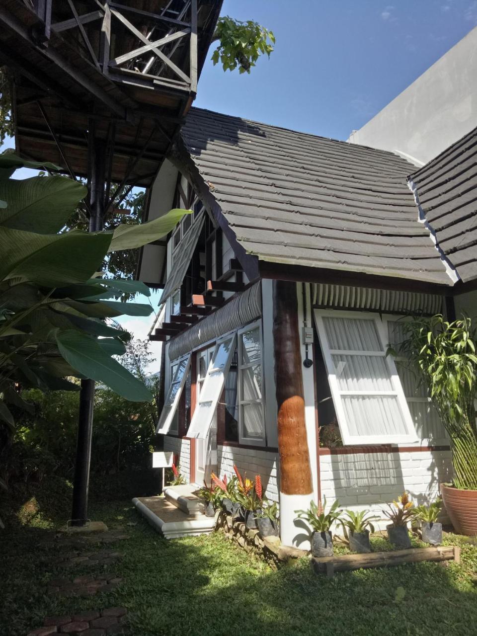 Rumah Pakankamih Bukittinggi Exterior photo